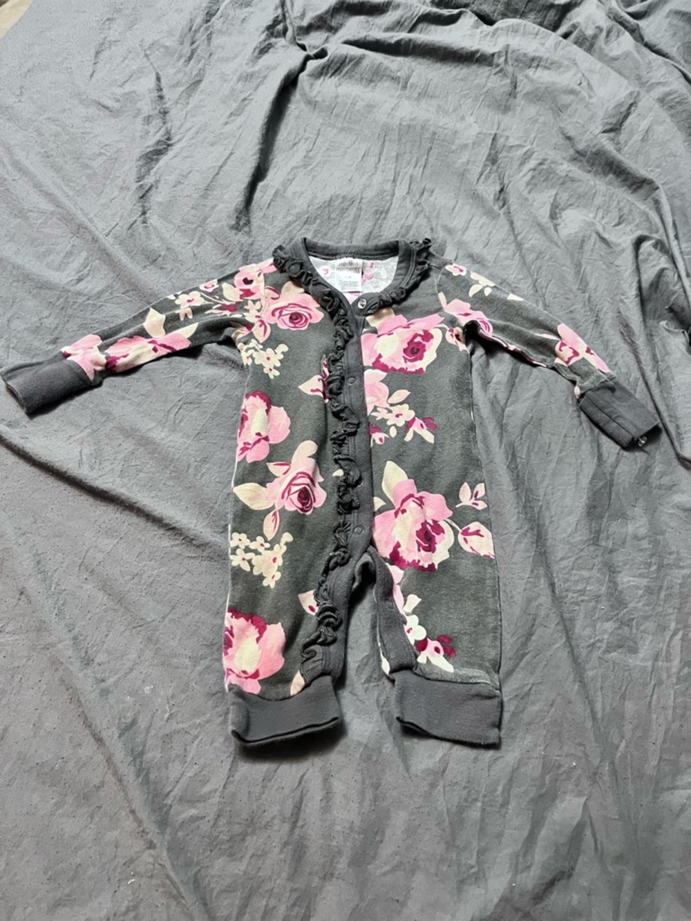Baby Floral Ruffle One-Piece Romper - Dark Gray with Pink Roses Size 0-3 Months